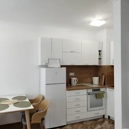 изгрев Apartment *